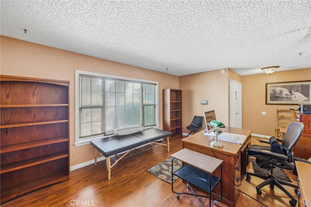 1539 Robyn Redlands, CA 92374