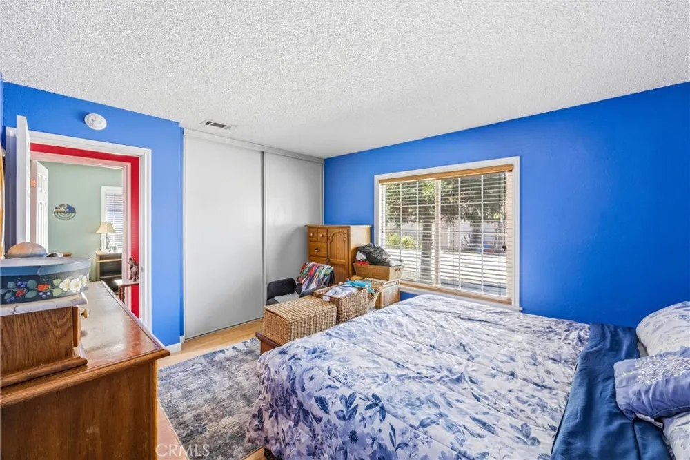 1539 Robyn Redlands, CA 92374