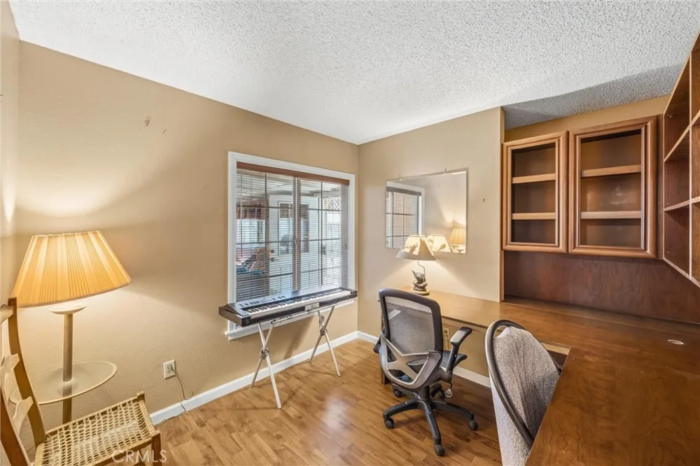1539 Robyn Redlands, CA 92374