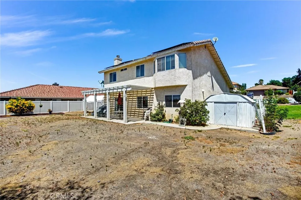 14035 Moonridge Riverside, CA 92503