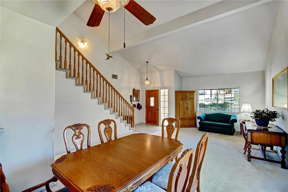 14035 Moonridge Riverside, CA 92503