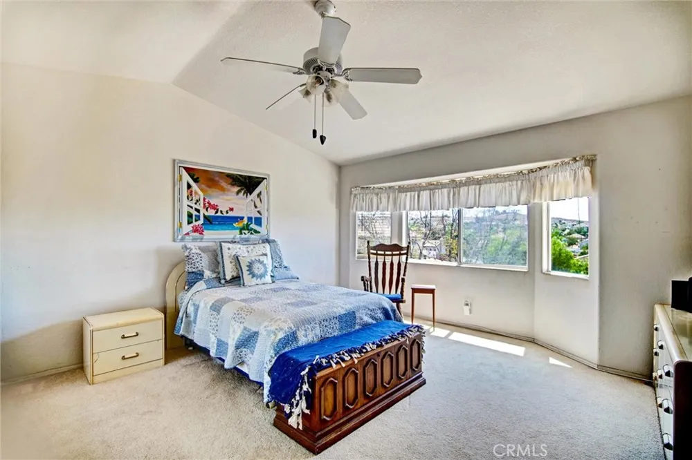 14035 Moonridge Riverside, CA 92503