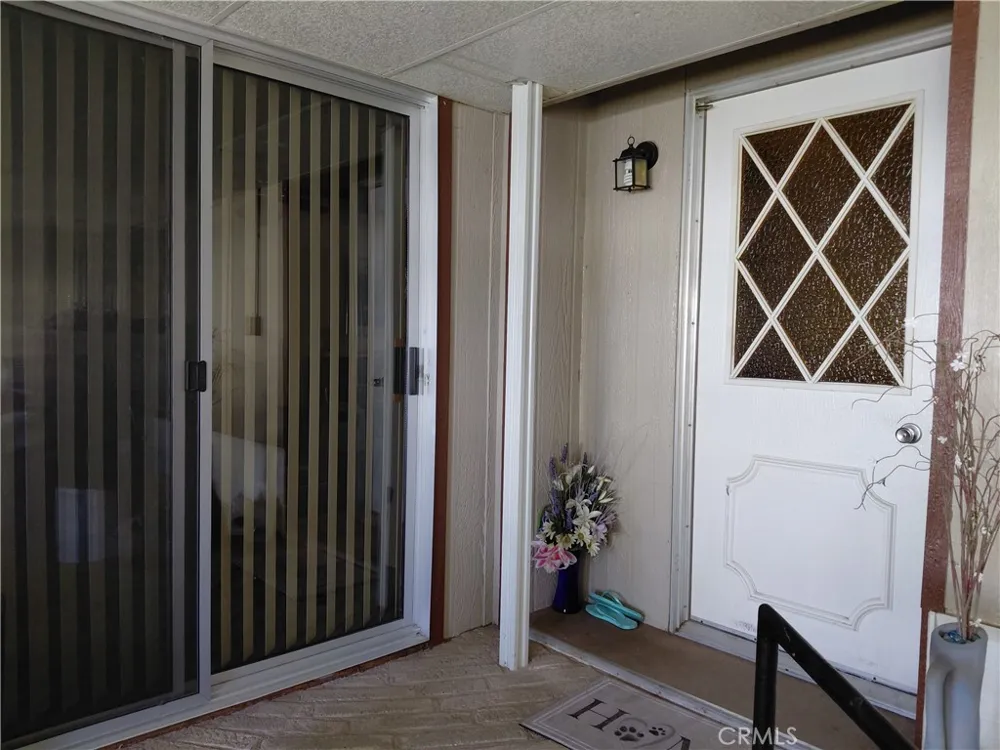 10226 Frontier Cherry Valley, CA 92223