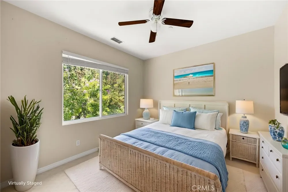 51 Mountain Laurel Azusa, CA 91702