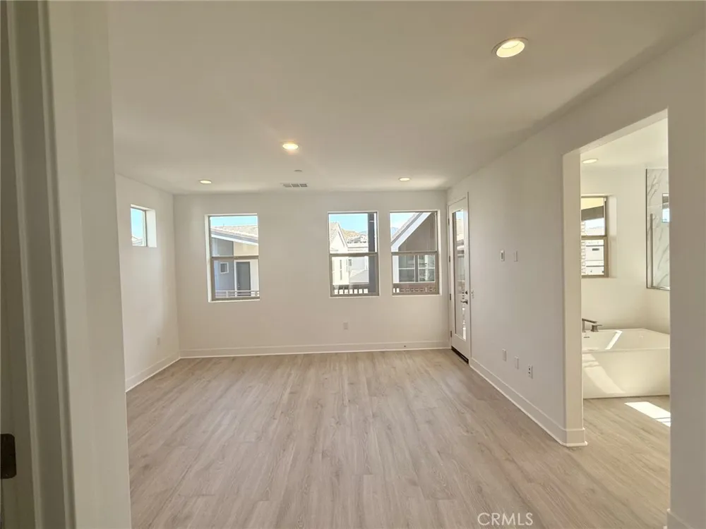 27410 Rainwood Place Valencia, CA 91381