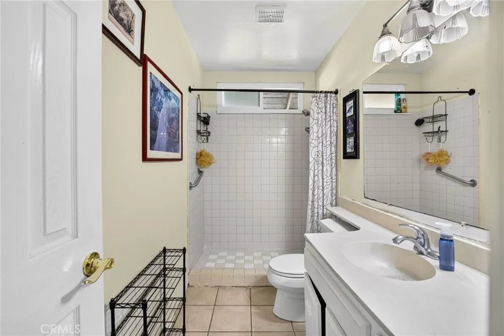 8636 Terrie Ter Jurupa Valley, CA 92509