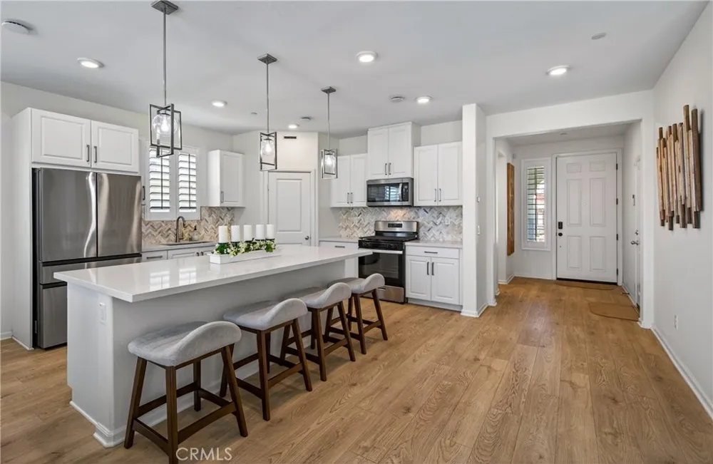 7691 Messina Heights Highland, CA 92346
