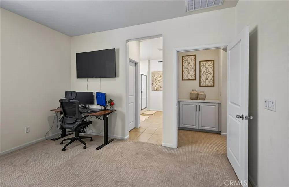 7691 Messina Heights Highland, CA 92346