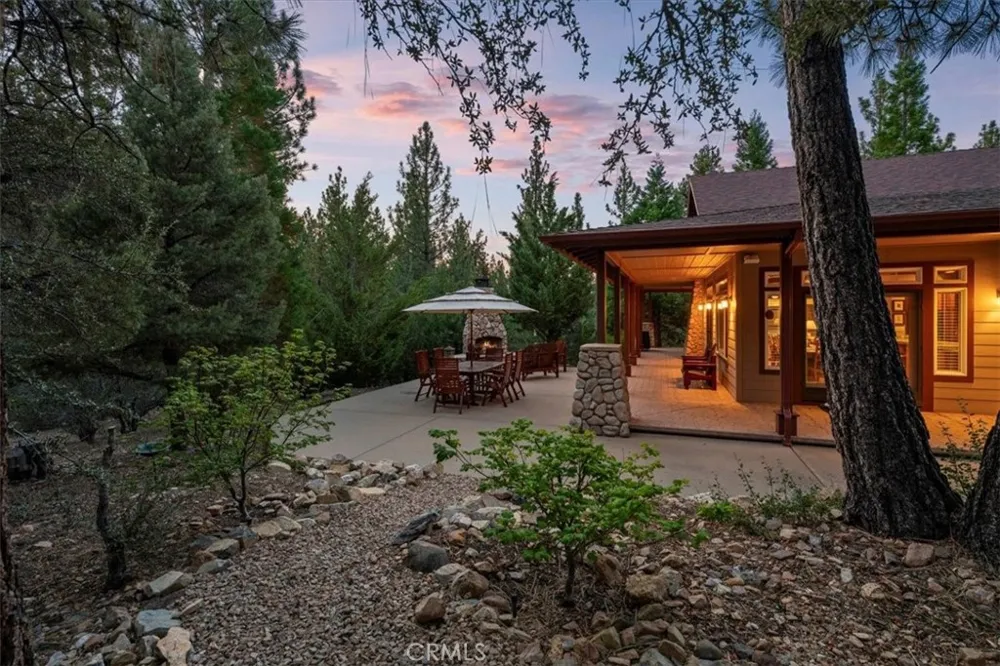 1924 Shady Lane Big Bear City, CA 92314