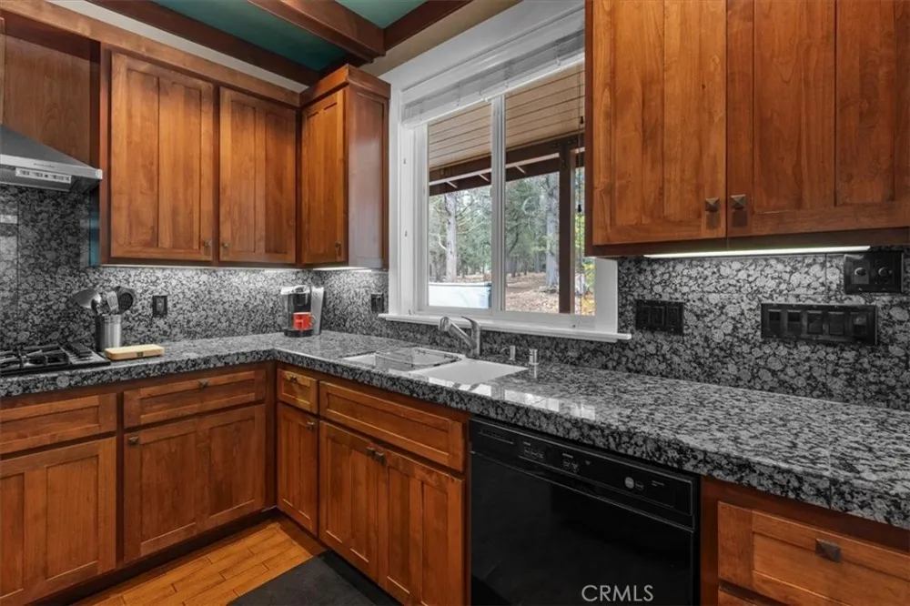 1924 Shady Lane Big Bear City, CA 92314
