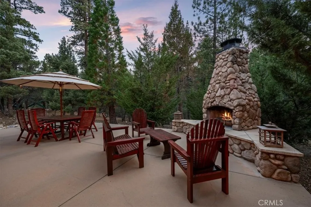 1924 Shady Lane Big Bear City, CA 92314