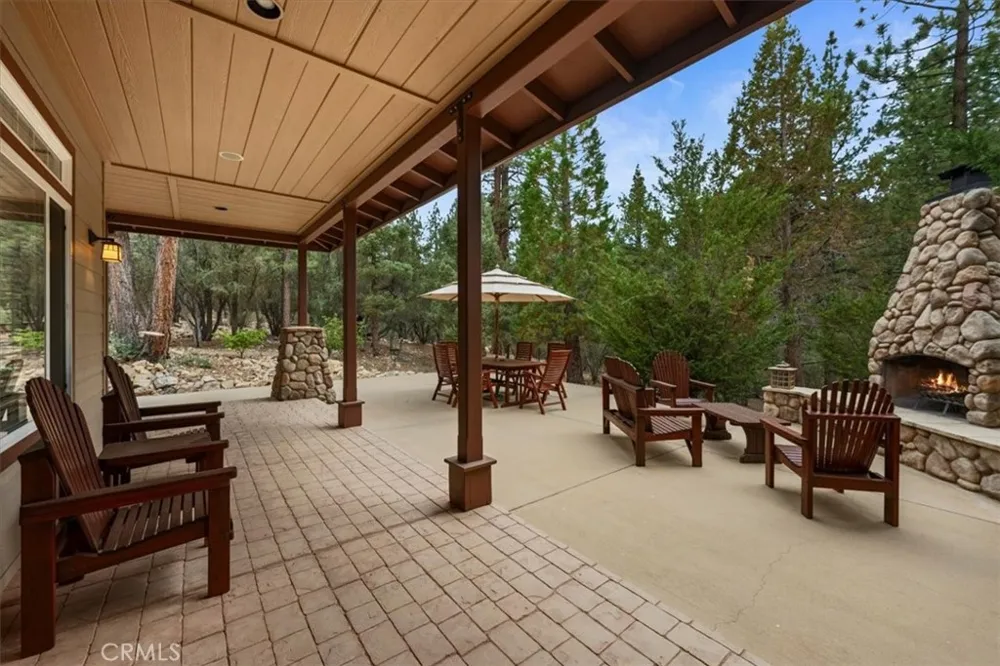1924 Shady Lane Big Bear City, CA 92314