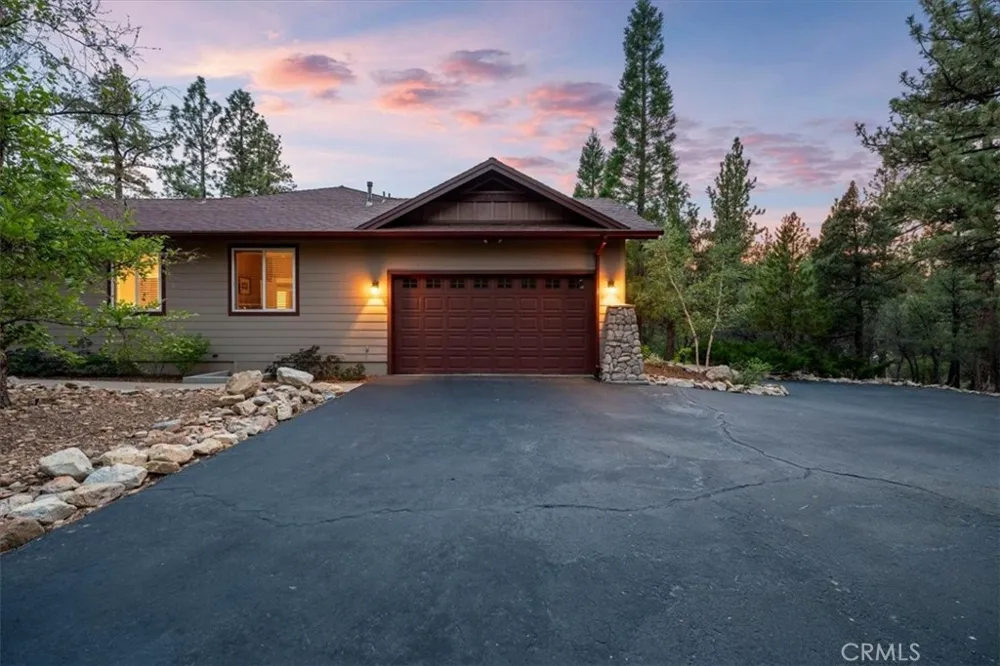 1924 Shady Lane Big Bear City, CA 92314