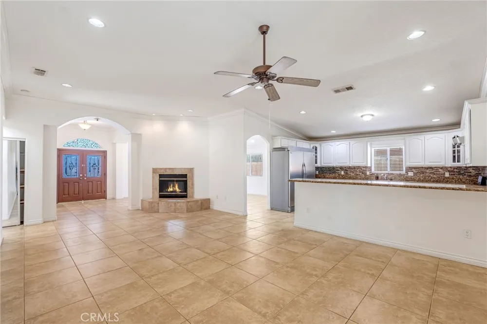 14944 Coalinga Victorville, CA 92392