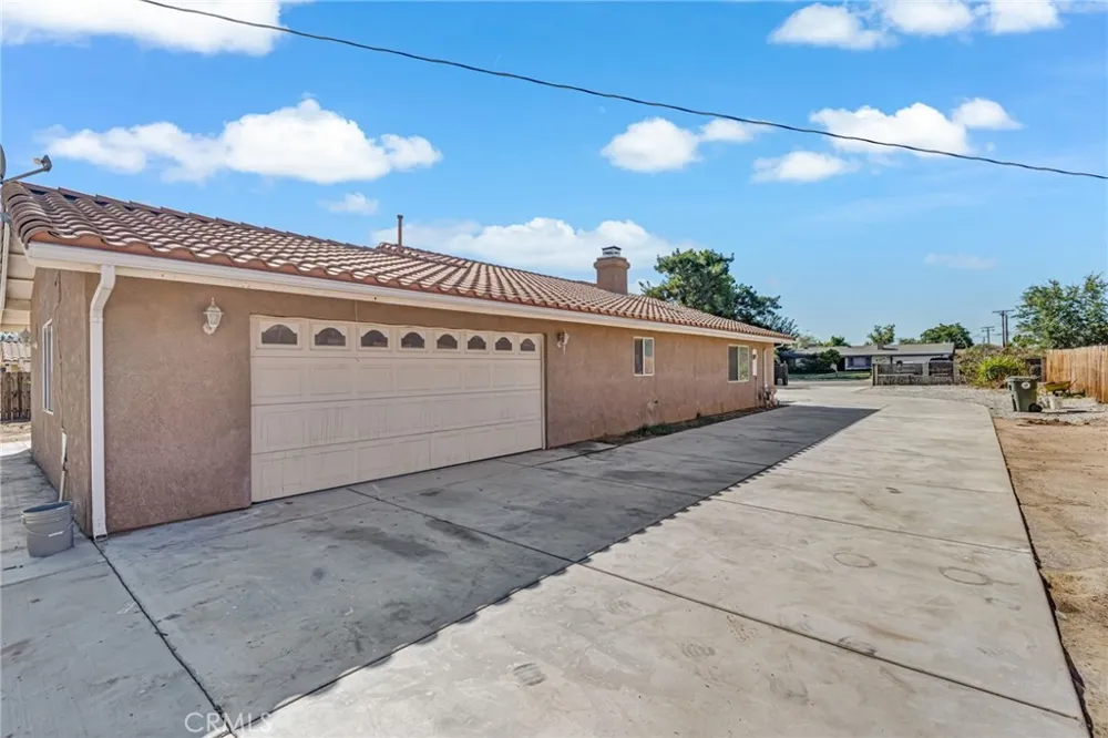 14944 Coalinga Victorville, CA 92392