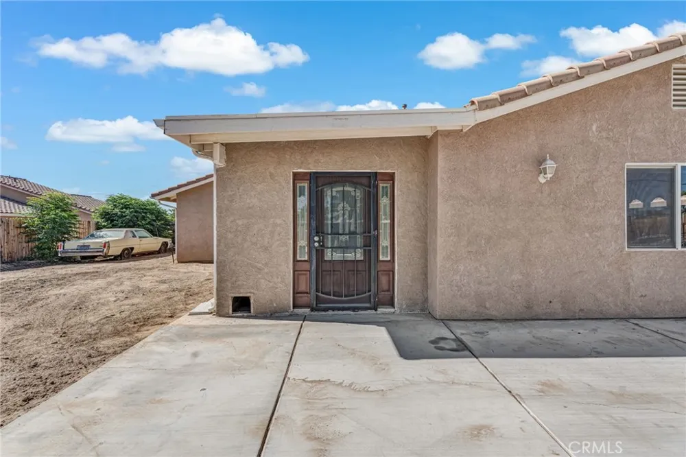 14944 Coalinga Victorville, CA 92392