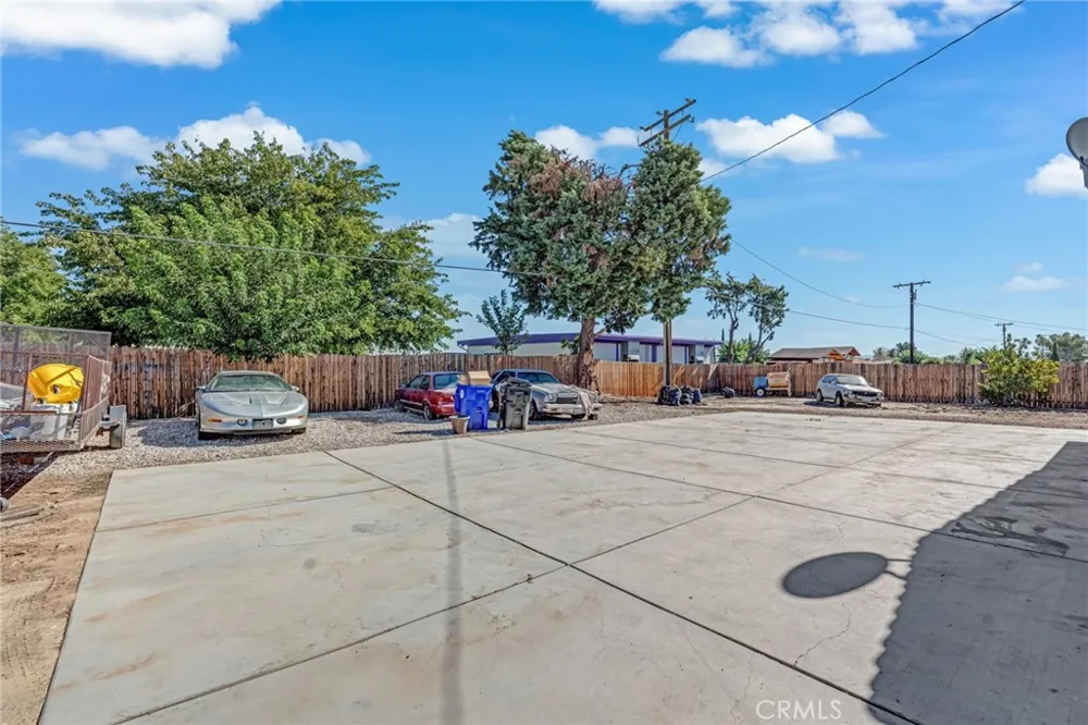 14944 Coalinga Victorville, CA 92392