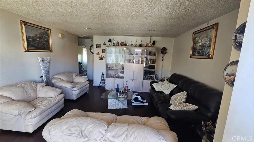 8939 Mango #P Fontana, CA 92335