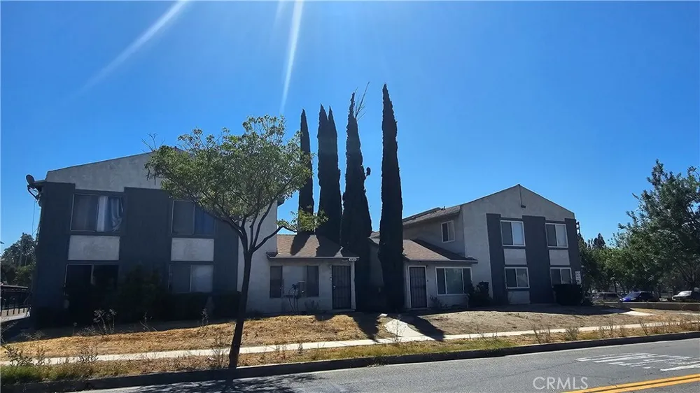 8939 Mango #P Fontana, CA 92335