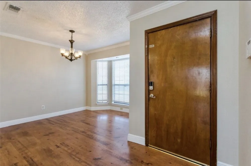 2313 Lakeshore Lane Rowlett, TX 75088