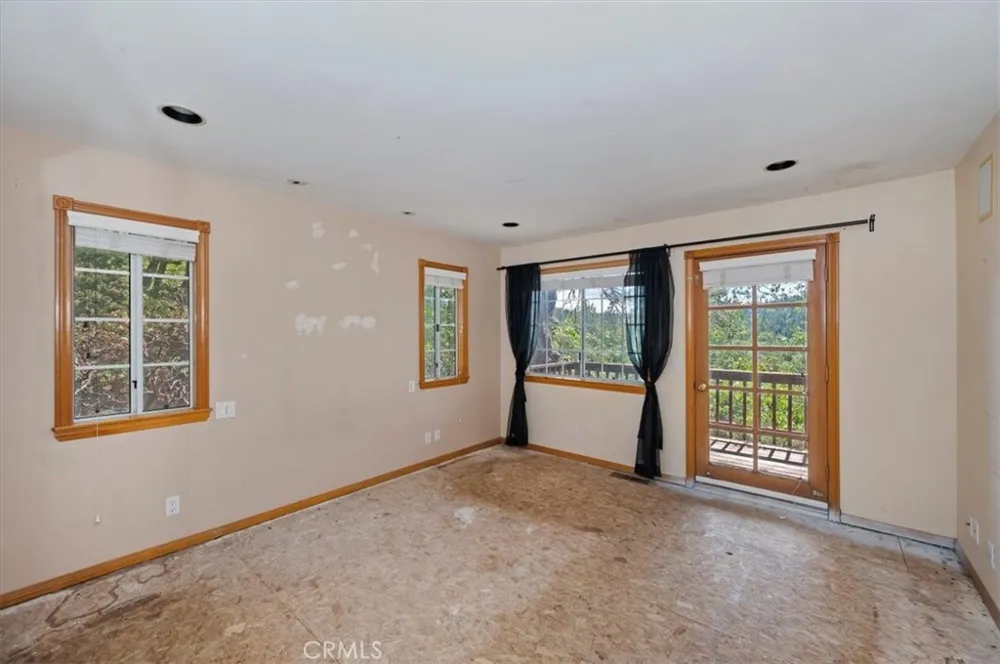 26620 Modoc Lake Arrowhead, CA 92352