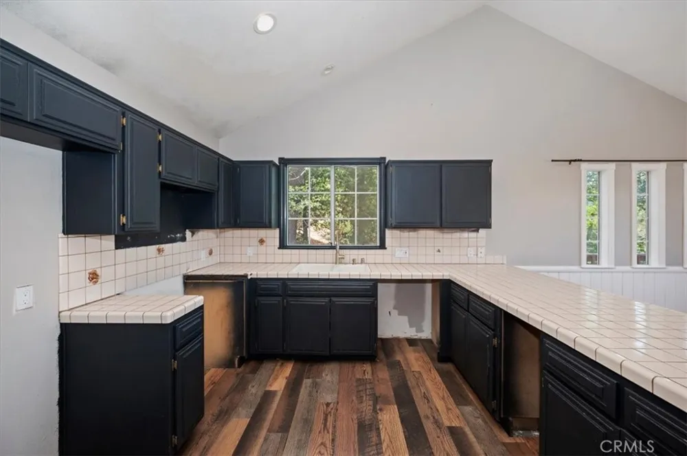 26620 Modoc Lake Arrowhead, CA 92352