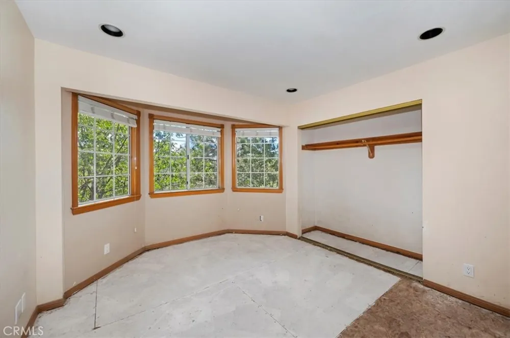 26620 Modoc Lake Arrowhead, CA 92352
