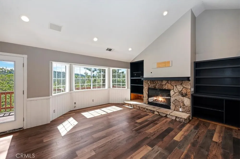 26620 Modoc Lake Arrowhead, CA 92352