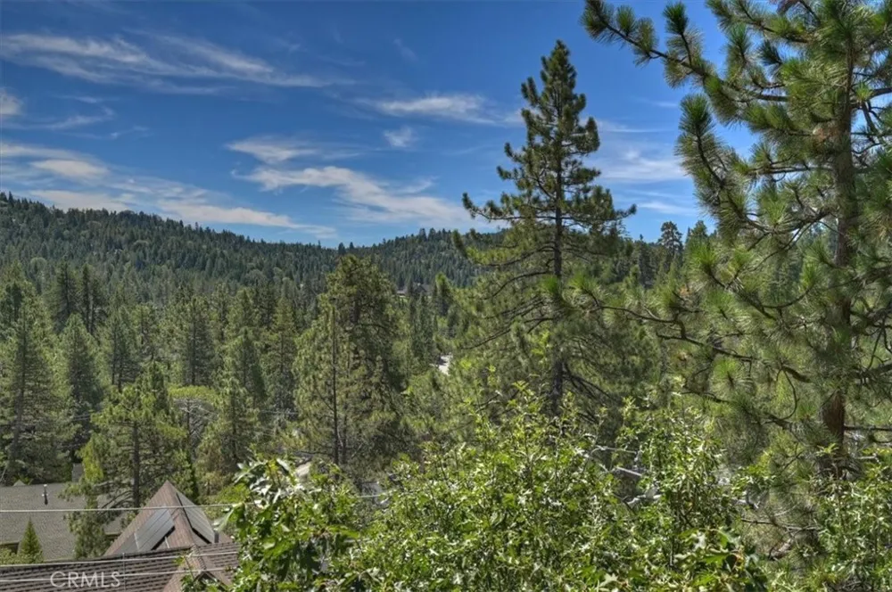 26620 Modoc Lake Arrowhead, CA 92352