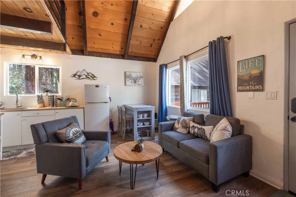 818 W Rainbow Big Bear City, CA 92314