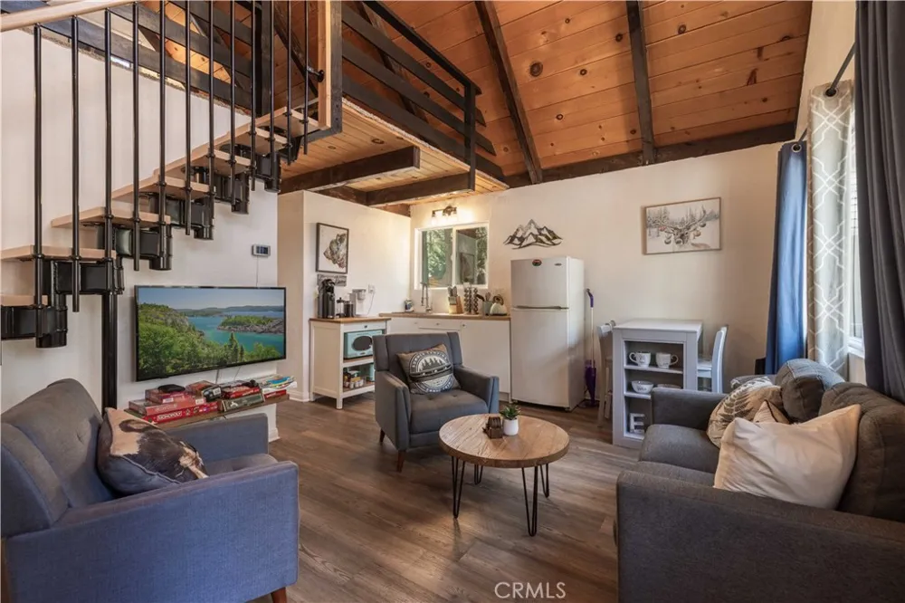 818 W Rainbow Big Bear City, CA 92314