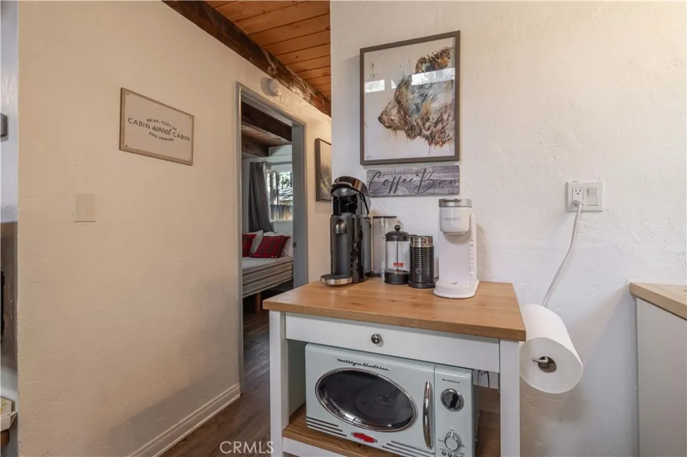 818 W Rainbow Big Bear City, CA 92314