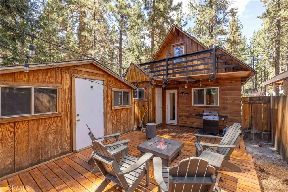 818 W Rainbow Big Bear City, CA 92314