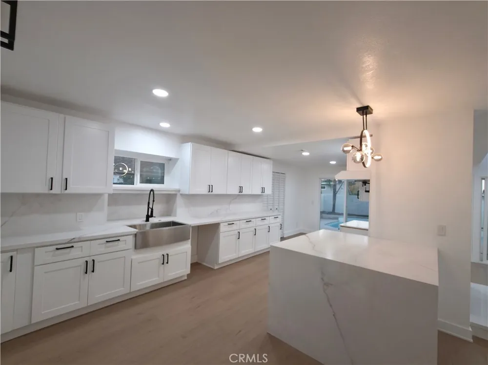115 Rancho Corona, CA 92882