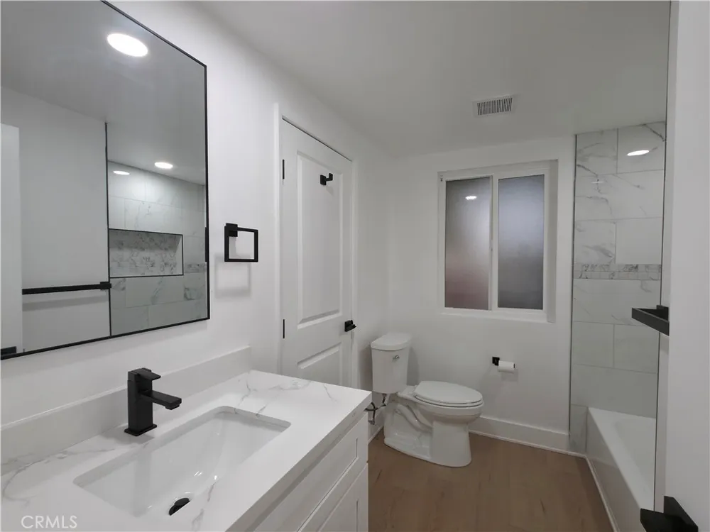 115 Rancho Corona, CA 92882