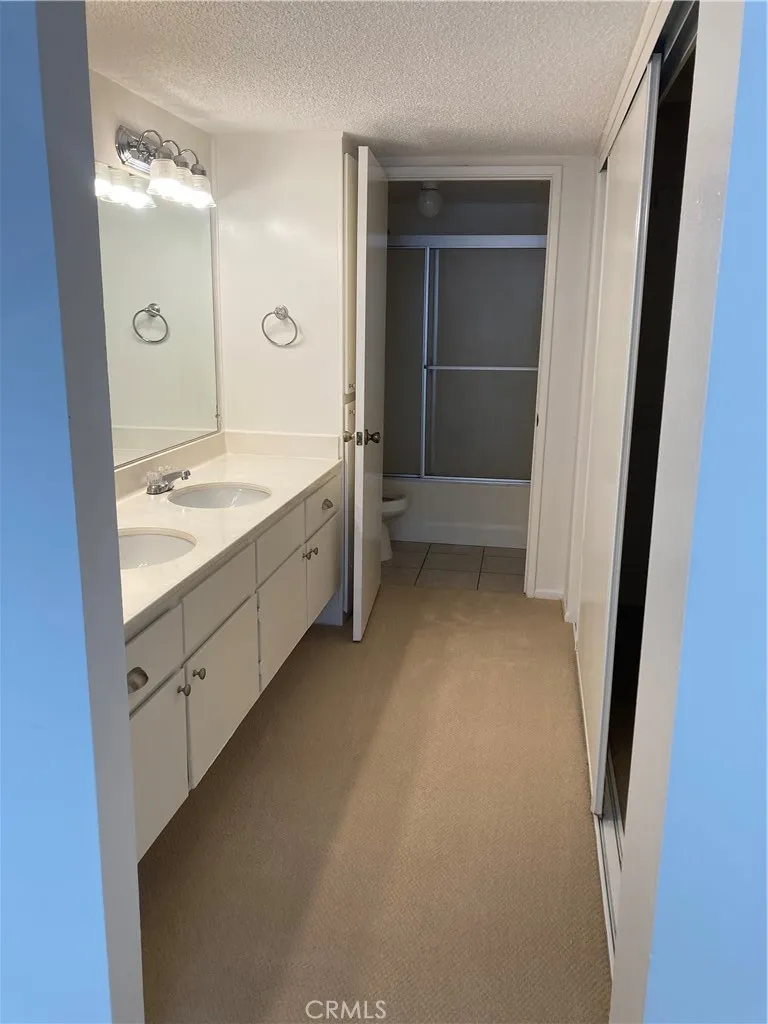8505 Columbus Avenue #111 North Hills, CA 91343