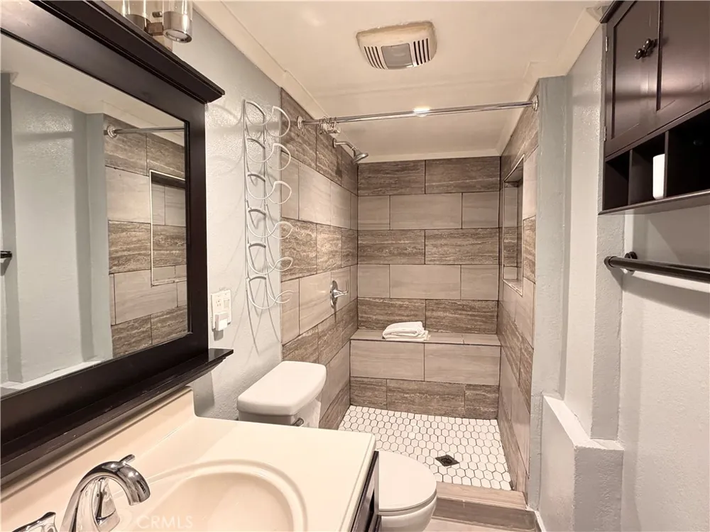 31162 All View Running Springs, CA 92382