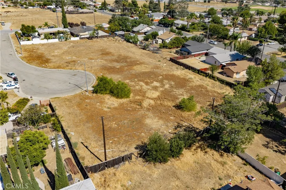 King Banning, CA 92220