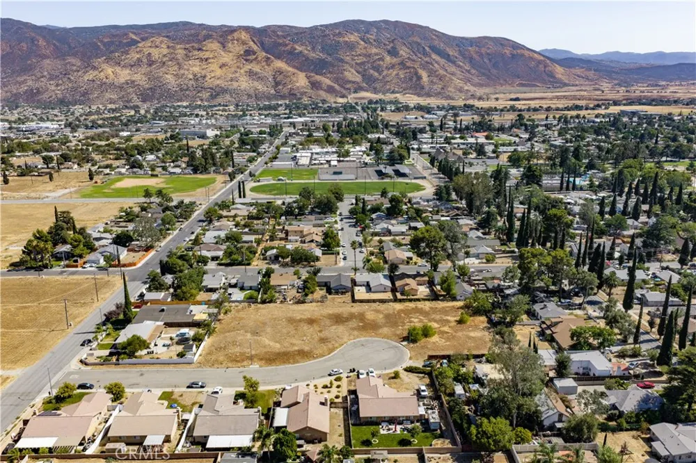 King Banning, CA 92220
