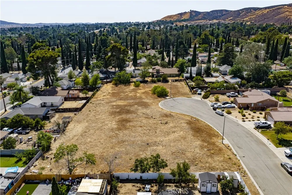 King Banning, CA 92220
