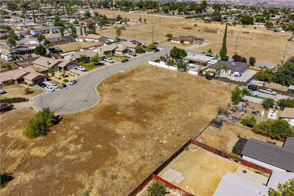 King Banning, CA 92220