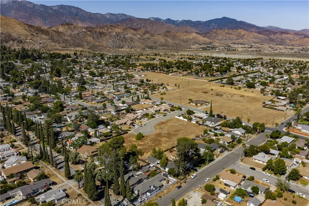 King Banning, CA 92220