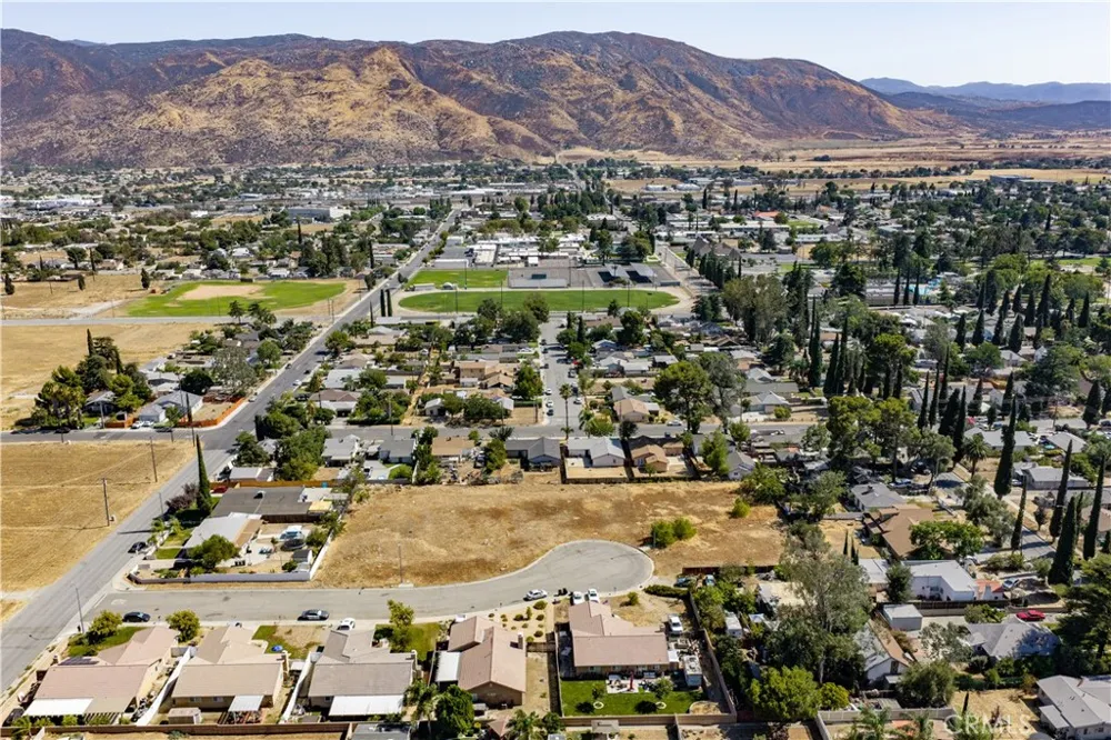 King Banning, CA 92220