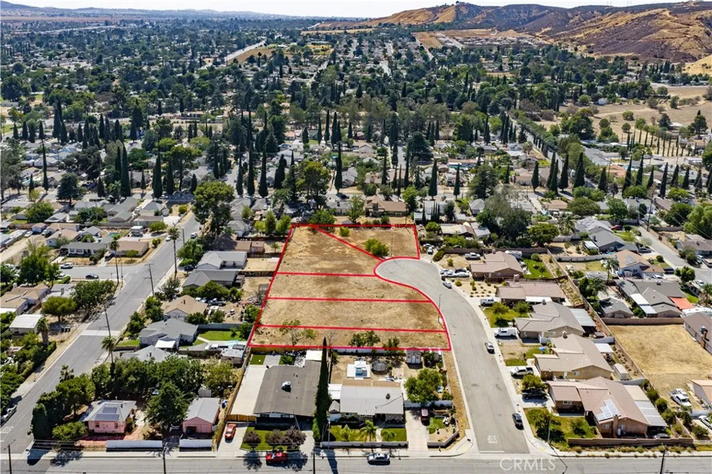King Banning, CA 92220