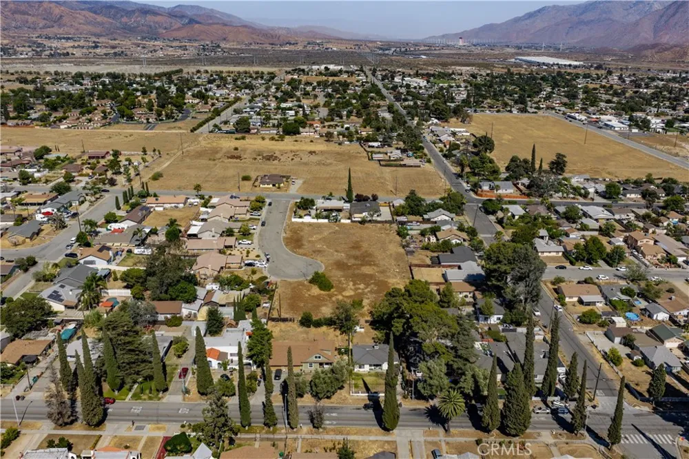 King Banning, CA 92220