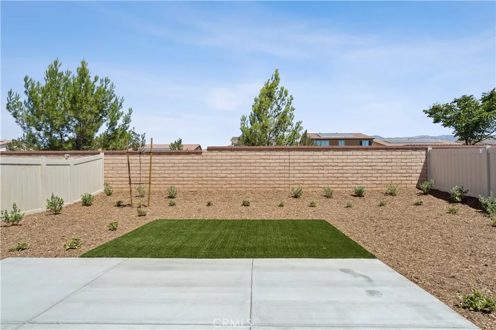1586 Park Village Drive Beaumont, CA 92223
