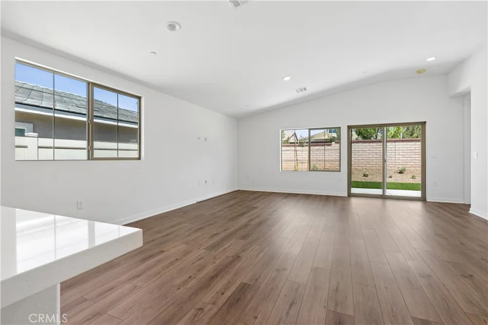1586 Park Village Drive Beaumont, CA 92223