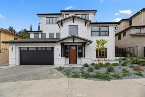 951 N Avenue 66