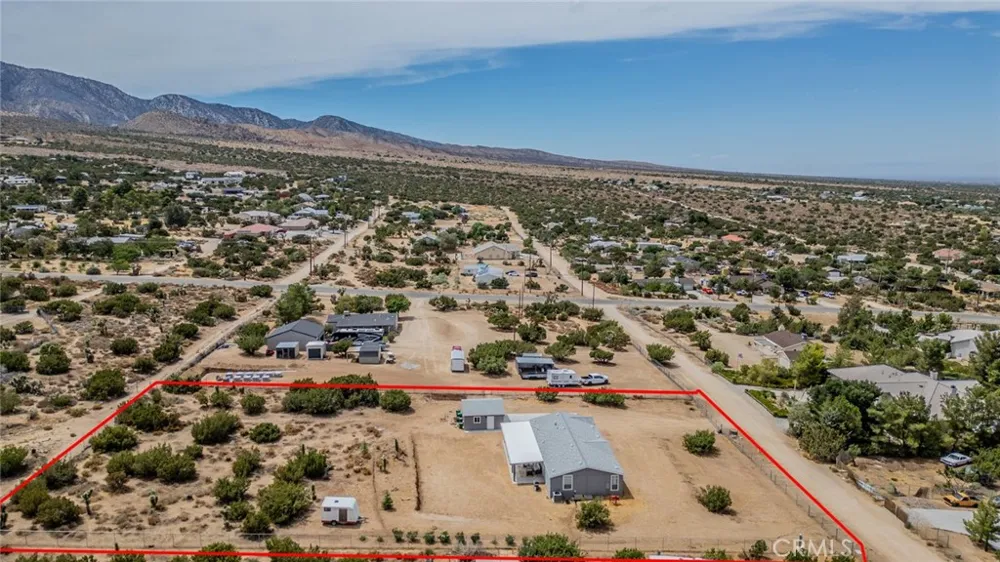 745 Pinon Road Pinon Hills, CA 92372