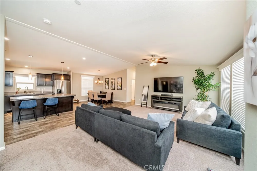 745 Pinon Road Pinon Hills, CA 92372